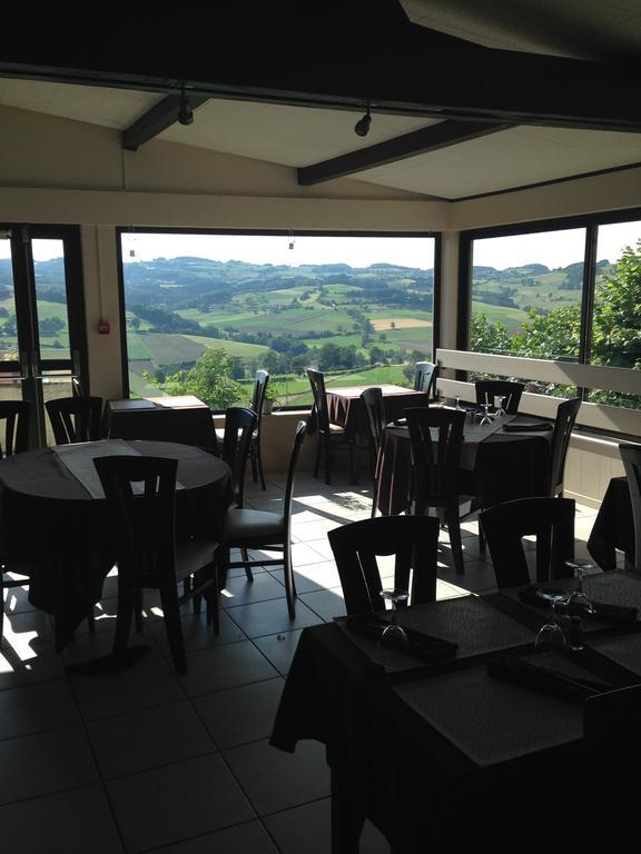 Hotel Le Relais des Bergers Saint-Martin-en-Haut Exterior foto